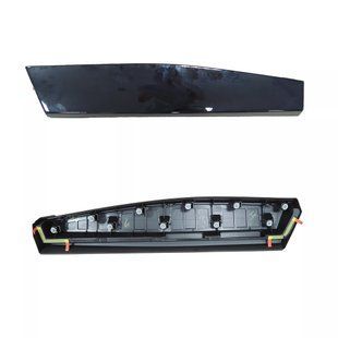Накладка нижняя левой задней двери NISSAN на NISSAN Ariya (828715MT5AB222) 828715MT5AB222 фото