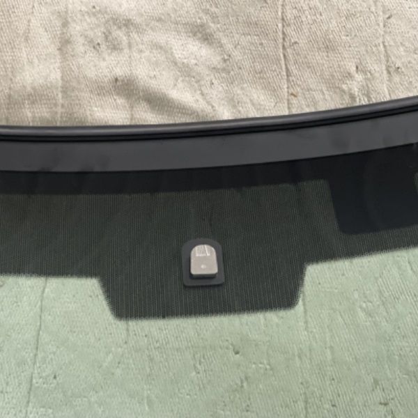 Скло лобове комплектація BASE HONDA на HONDA e:NS1 (73111-31A-H01) 73111-31A-H01 фото
