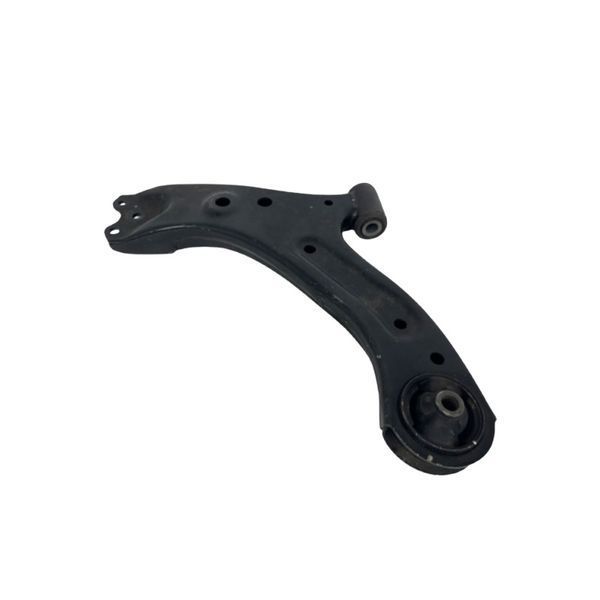 Рычаг передний левый Toyota на TOYOTA bZ4X (48069-0R090) 48069-0R090 фото