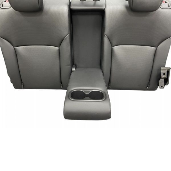 Сиденье пассажиров заднее комплектация "Тор" HONDA на HONDA e:NS1 (82121-31A-H01/82131-31A-H01/82521-31A-H01) 82121-31A-H01/82131-31A-H01/82521-31A-H01 фото